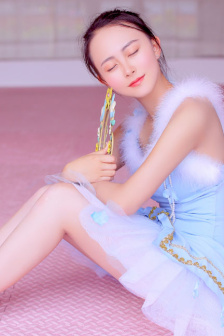 努力耕耘自己的女儿